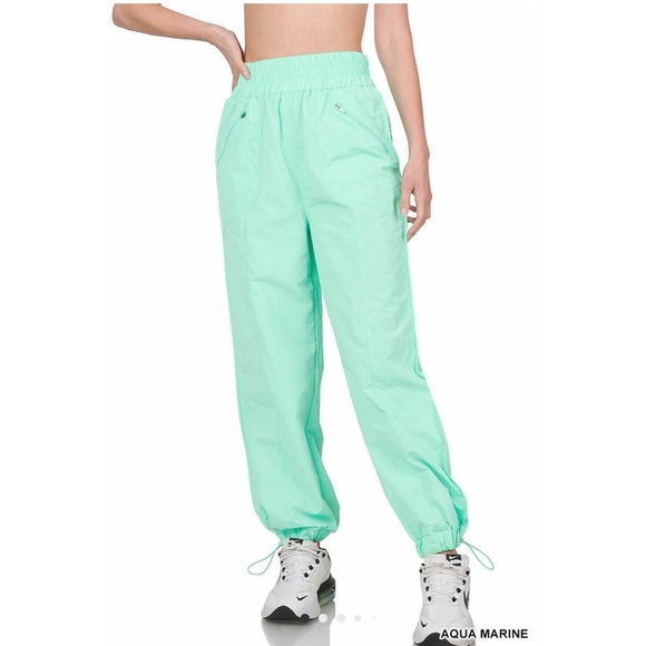 High waisted windbreaker pants - Picture 2 of 2